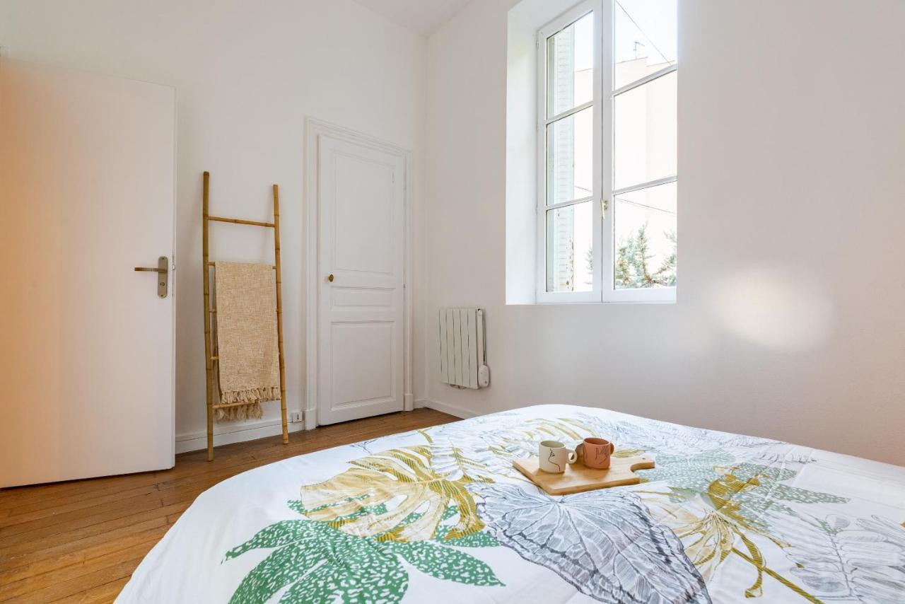 Cote Cour - Centre Ville- Calme - Charme - 4 Voyageurs 디종 외부 사진